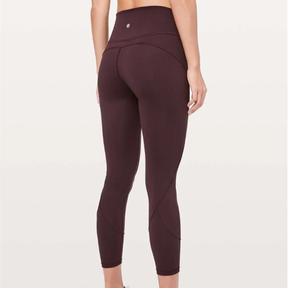 Lululemon In Movement 7/8 Tight *Everlux 25